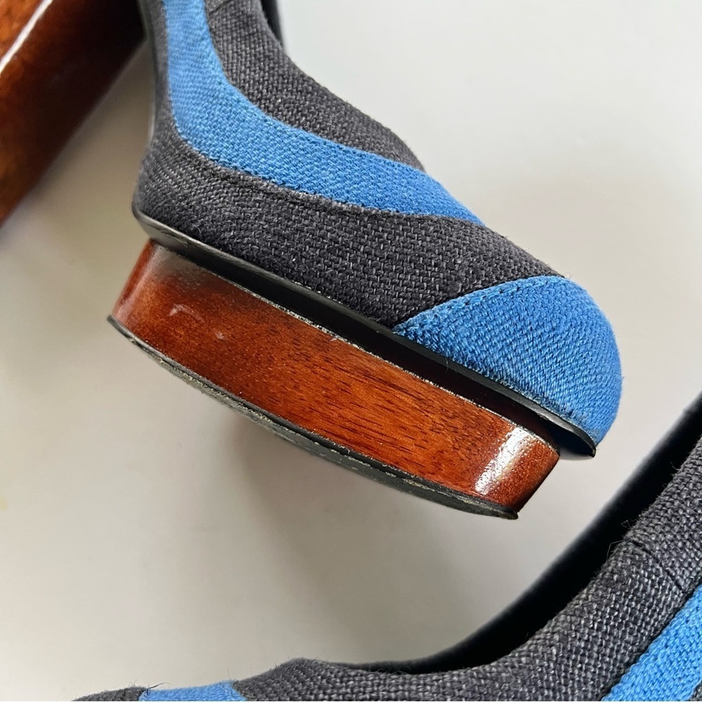 Tory Burch Joelle Blue Striped Wood Platform Wood Heel Fabric Pumps - Picture 2 of 15